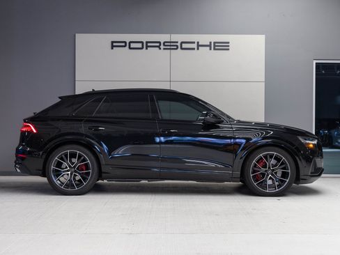 Used 2022 Audi SQ8 Prestige w/ Prestige Package image 8