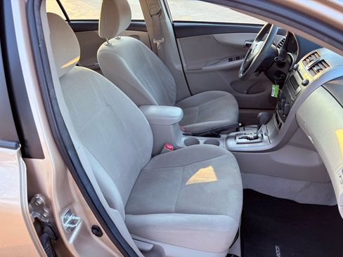 Used 2011 Toyota Corolla LE image 52