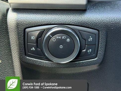 Used 2019 Ford F150 Lariat w/ Equipment Group 502A Luxury AWD/4WD image 28