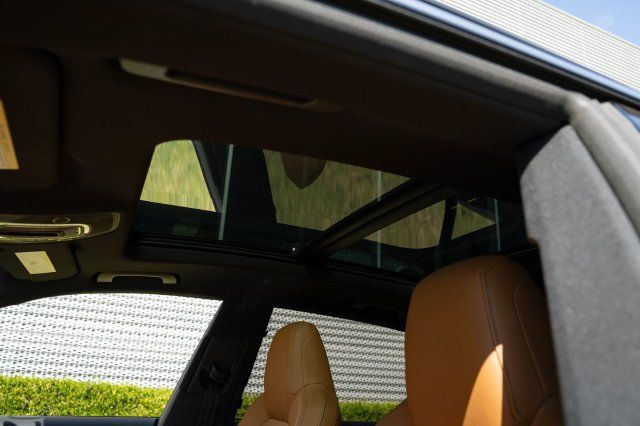 Certified 2024 Audi RS Q8 AWD/4WD image 32