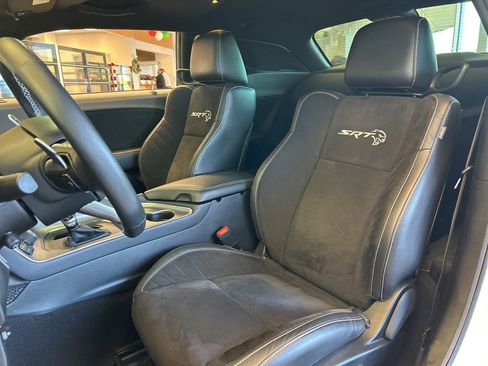 Used 2022 Dodge Challenger SRT Hellcat Redeye image 14