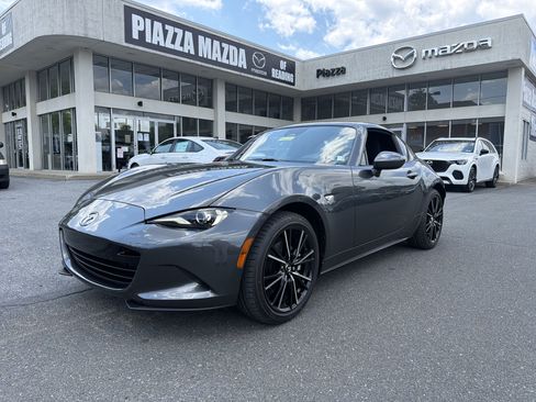 Used 2024 MAZDA MX-5 Miata RF Grand Touring RWD image 3