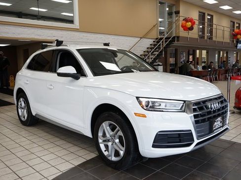 Used 2019 Audi Q5 2.0T Premium image 16