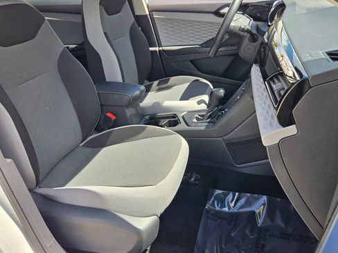 Certified 2023 Volkswagen Taos S FWD image 16