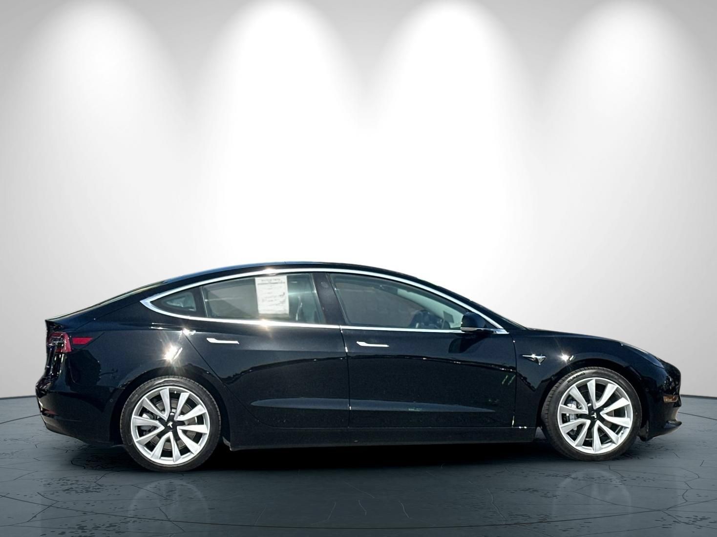Used 2020 Tesla Model 3 Long Range AWD/4WD image 3