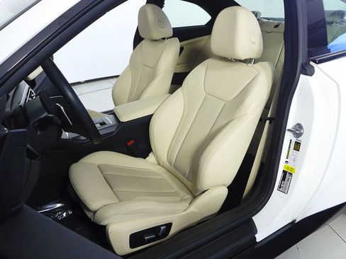 Certified 2023 BMW 230i Coupe w/ Convenience Package image 23