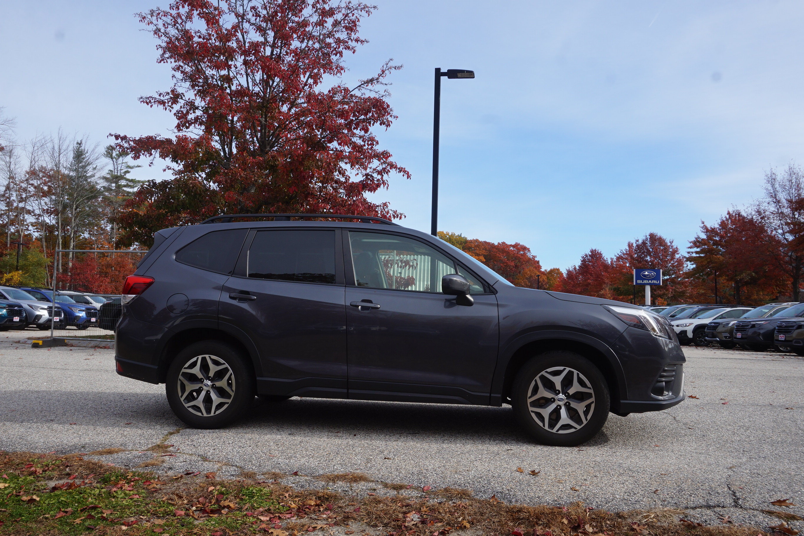 Used 2022 Subaru Forester Premium AWD/4WD image 4