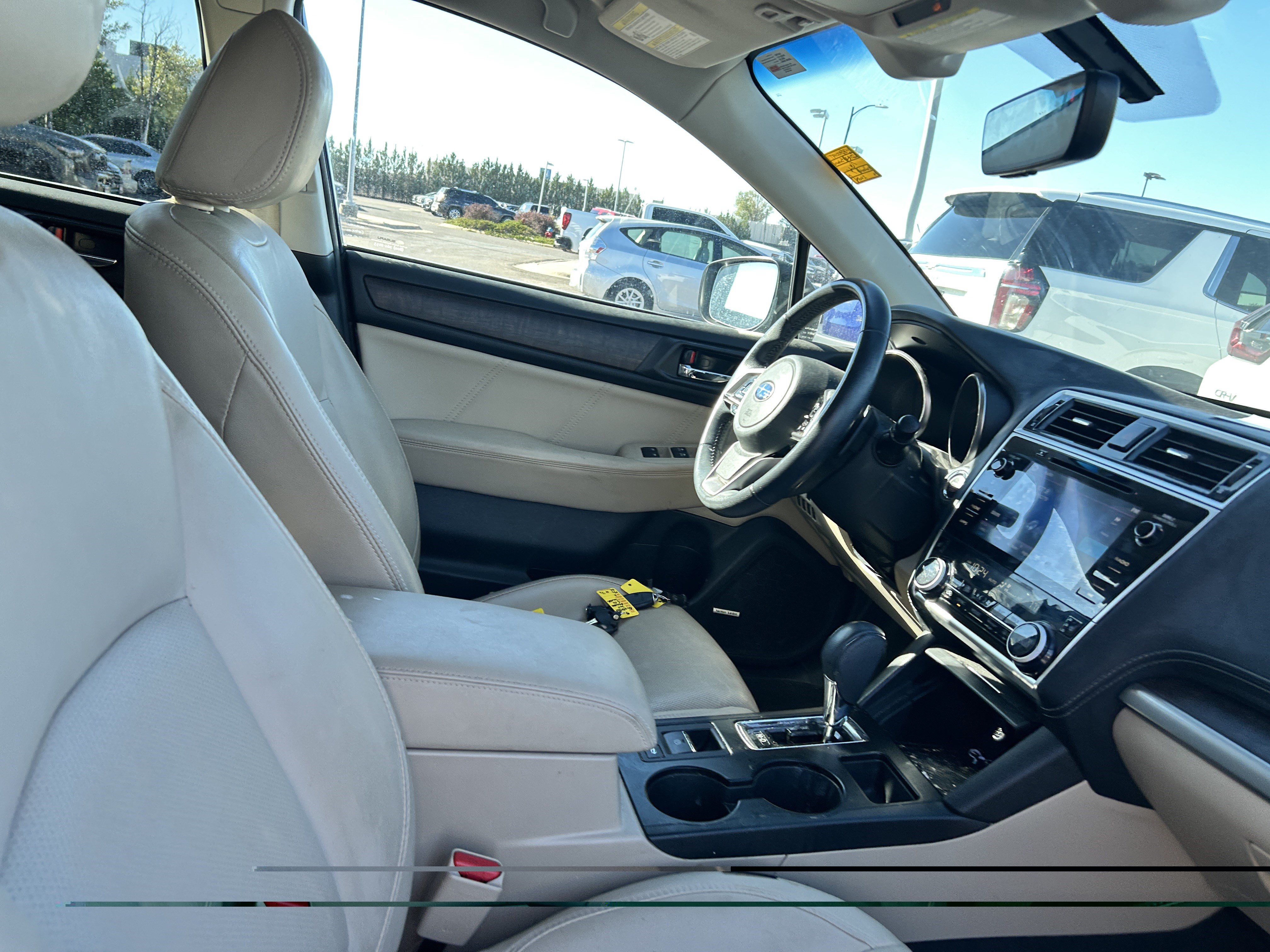 Used 2019 Subaru Outback 3.6R Limited AWD/4WD image 12