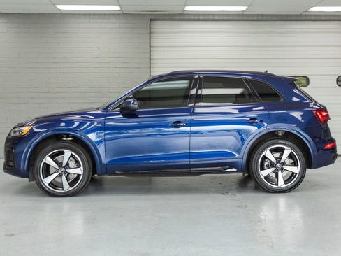 Used 2023 Audi Q5 2.0T Premium Plus w/ Premium Plus Package AWD/4WD image 4