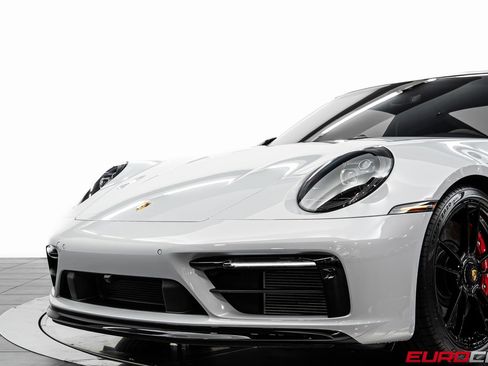 Used 2024 Porsche 911 Carrera GTS w/ Premium Package image 12