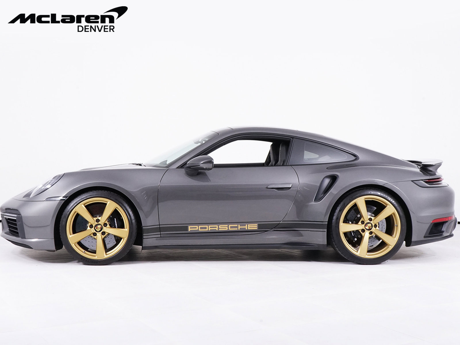 Used 2022 Porsche 911 Turbo S AWD/4WD image 2