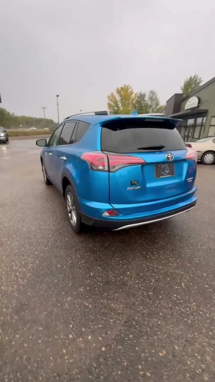 Used 2016 Toyota RAV4 Limited AWD/4WD image 51