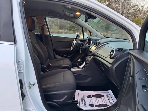 Used 2016 Chevrolet Trax LT image 20