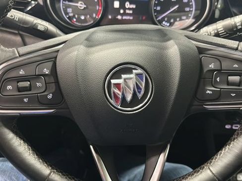 Used 2022 Buick Encore GX Essence w/ Advanced Technology Package FWD image 16