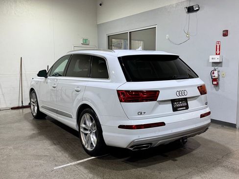 Used 2018 Audi Q7 3.0T Prestige w/ Prestige Package image 6