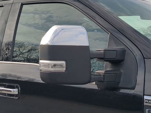 Used 2021 Ford F450 Platinum w/ FX4 Off-Road Package image 10