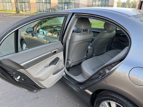 Used 2010 Honda Civic EX-L image 8
