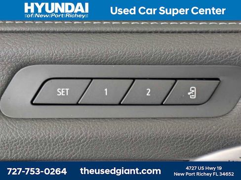 Used 2025 Cadillac CT4 Premium Luxury RWD image 21