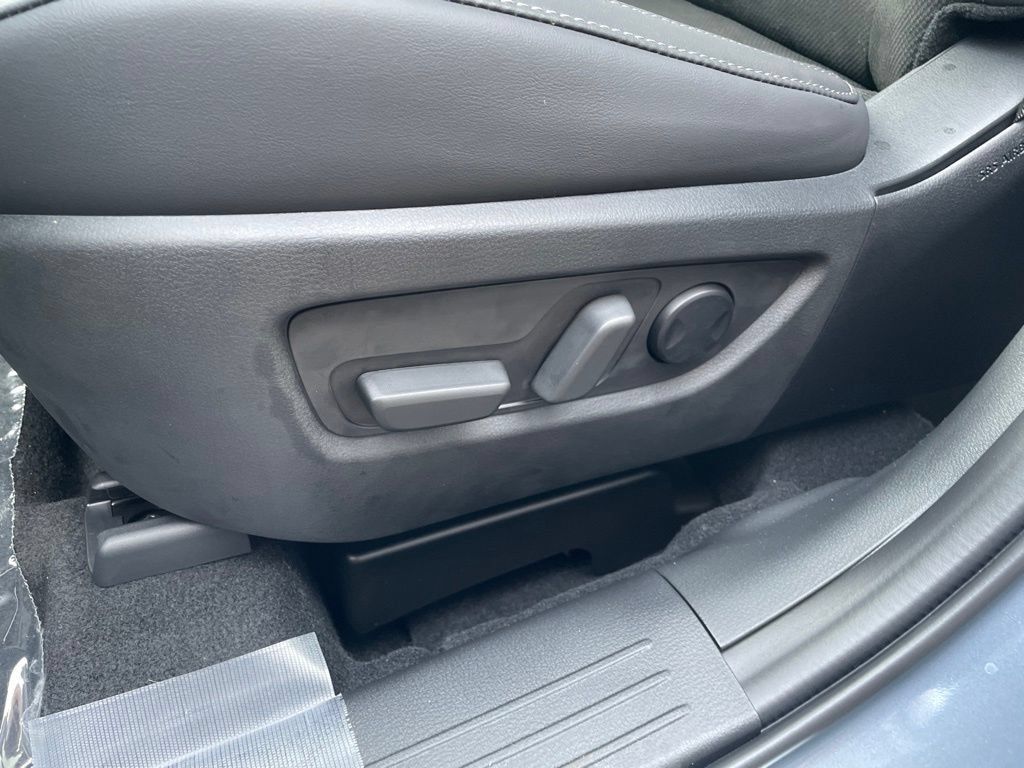 New 2026 MAZDA CX-5 Preferred AWD/4WD image 16