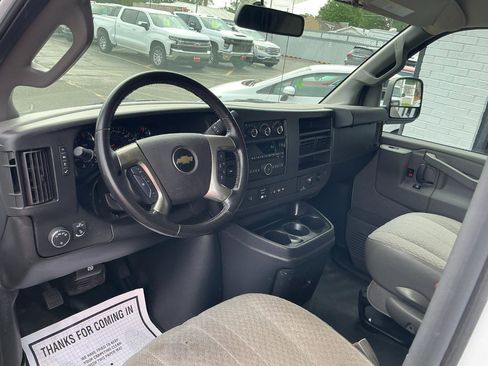 Used 2019 Chevrolet Express 2500 w/ Communications Package RWD image 8