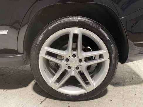 Used 2010 Mercedes-Benz GLK 350 4MATIC image 8