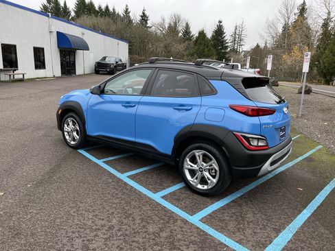 Certified 2023 Hyundai Kona SEL image 3
