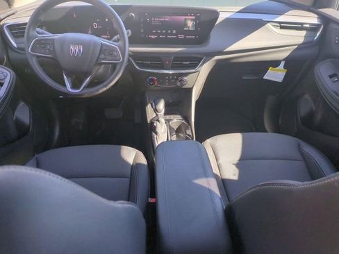 Used 2025 Buick Encore GX Preferred AWD/4WD image 16