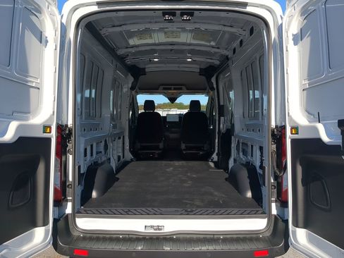 New 2026 Ford Transit 250 XL image 11