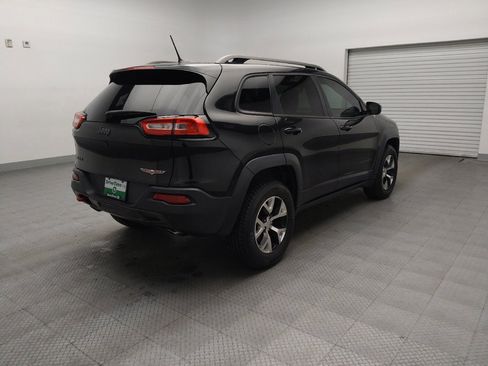 Used 2014 Jeep Cherokee Trailhawk w/ Leather Interior Group AWD/4WD image 9