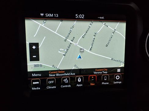 Used 2020 Jeep Gladiator Overland AWD/4WD image 14