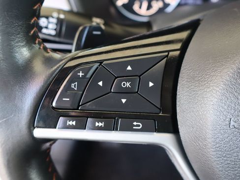 Used 2024 Nissan Altima 2.5 SR FWD image 18