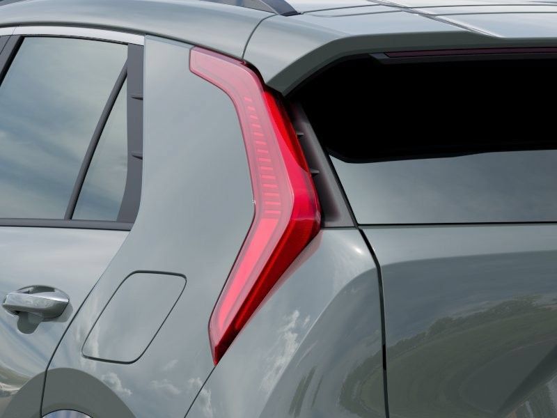 New 2026 Kia Niro SX Touring FWD image 12