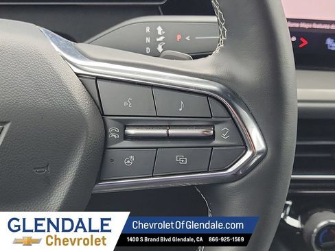 Certified 2024 Chevrolet Traverse LT AWD/4WD image 33