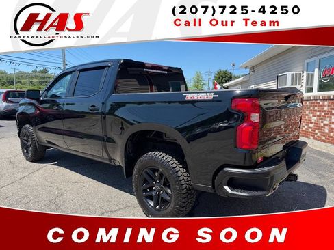 Used 2021 Chevrolet Silverado 1500 LT Trail Boss w/ LPO, Dark Essentials Package AWD/4WD image 4
