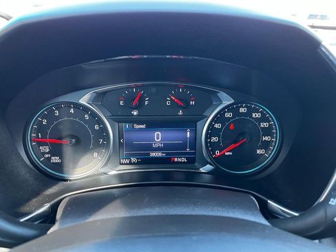 Used 2023 Chevrolet Equinox LT image 18