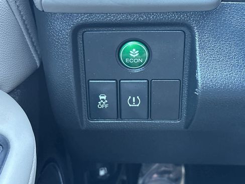 Used 2016 Honda HR-V EX-L image 30