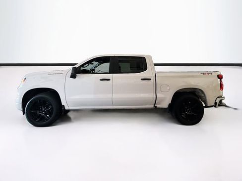 Used 2024 Chevrolet Silverado 1500 Custom AWD/4WD image 9