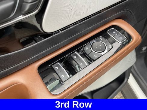Used 2020 Lincoln Aviator Reserve w/ Equipment Group 202A AWD/4WD image 11