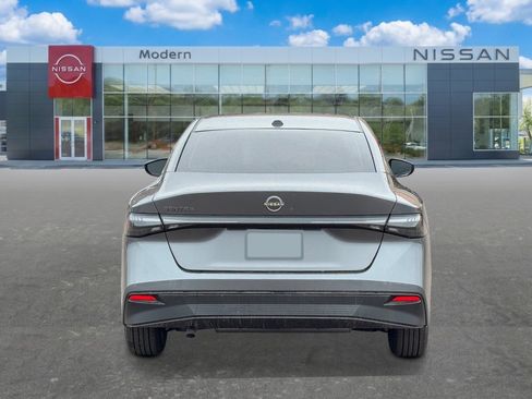 New 2026 Nissan Sentra SV w/ SV Convenience Package FWD image 4