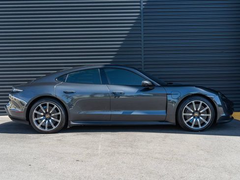 Used 2021 Porsche Taycan 4S AWD/4WD image 8