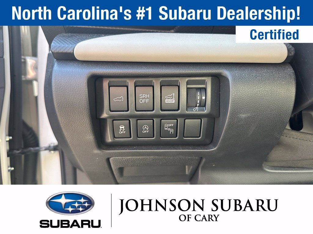 Certified 2023 Subaru Forester Limited AWD/4WD image 17