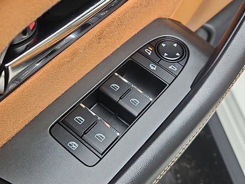 Certified 2025 MAZDA CX-90 3.3 Turbo S w/ Premium Plus image 23