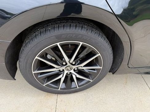 Used 2024 Toyota Camry SE FWD image 10
