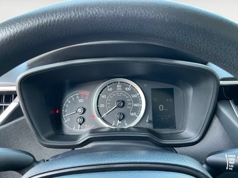 Used 2022 Toyota Corolla LE FWD image 23