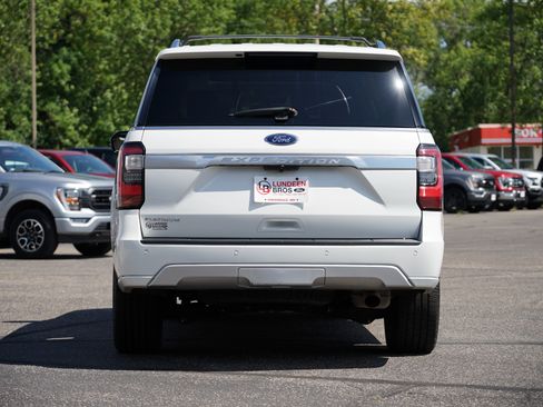 Used 2021 Ford Expedition Platinum image 4