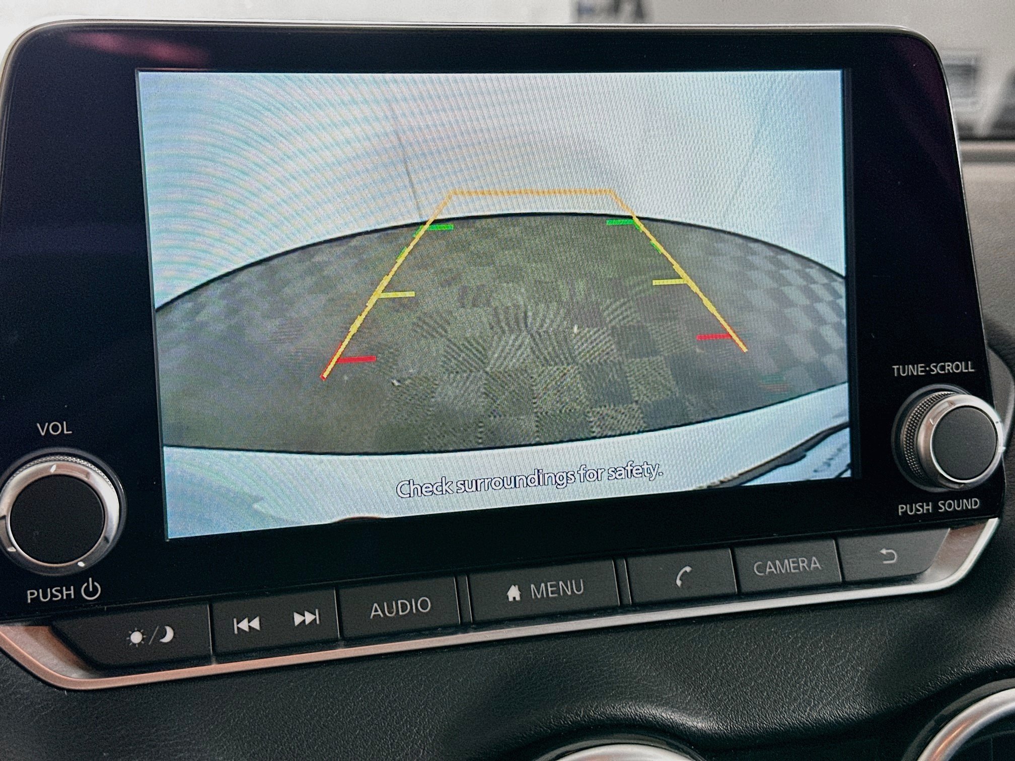 Used 2025 Nissan Sentra SR FWD image 22