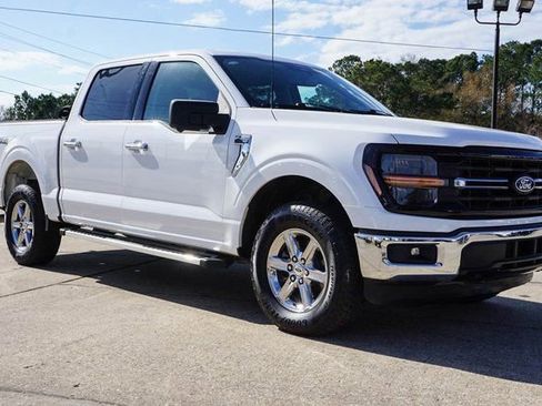 Used 2024 Ford F150 XLT image 2