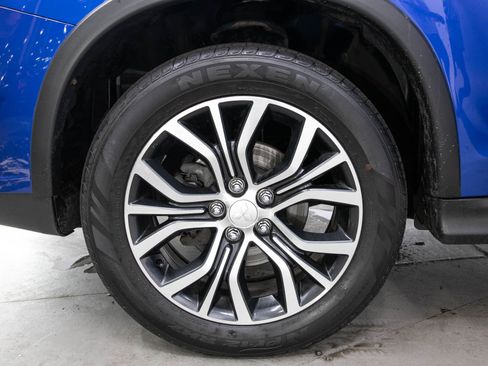 Used 2019 Mitsubishi Outlander Sport ES AWD/4WD image 27