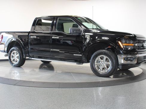 Used 2024 Ford F150 XLT w/ Mobile Office Package image 20