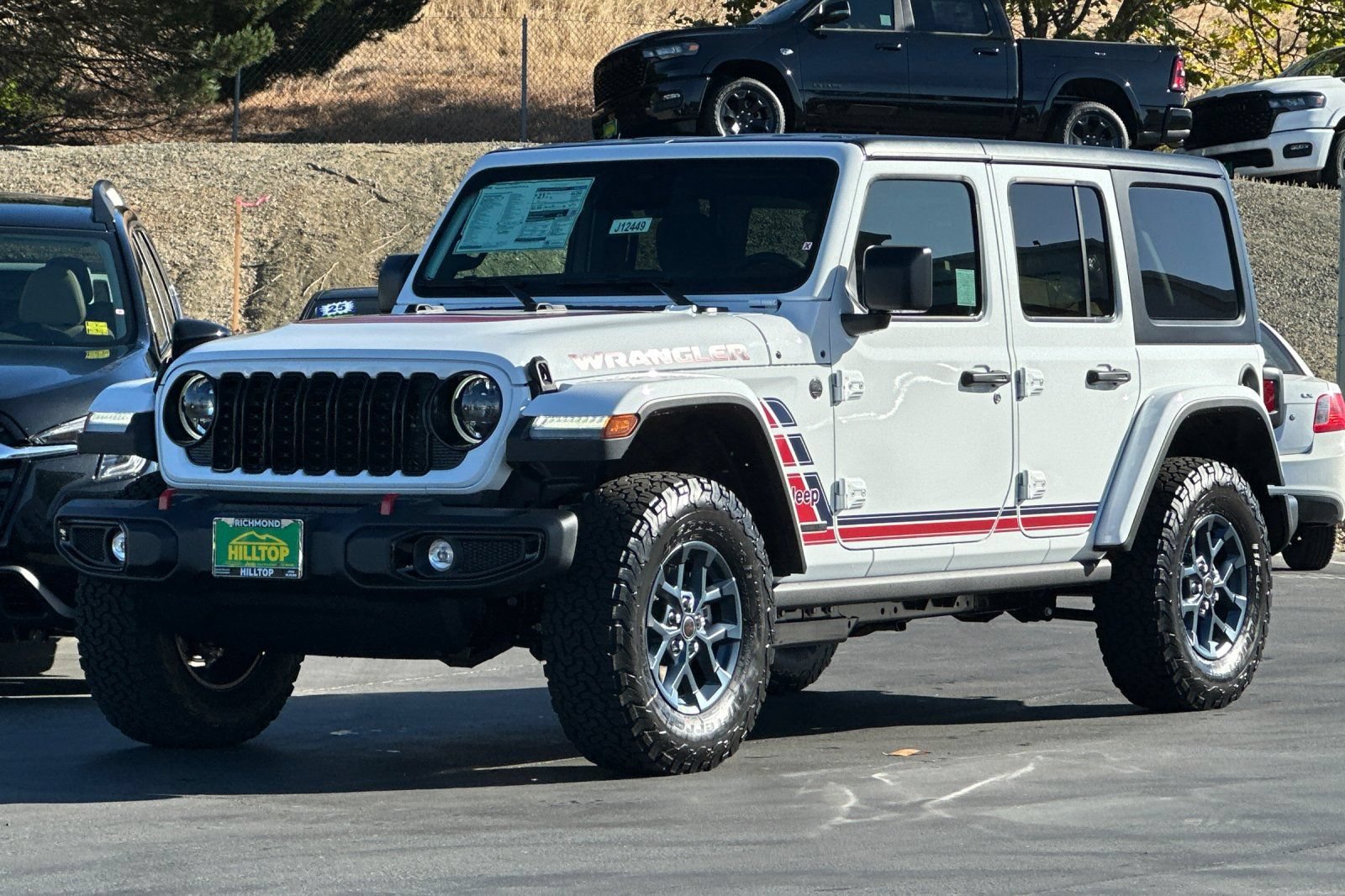 New 2026 Jeep Wrangler Unlimited Sport w/ Dual Top Group AWD/4WD image 9